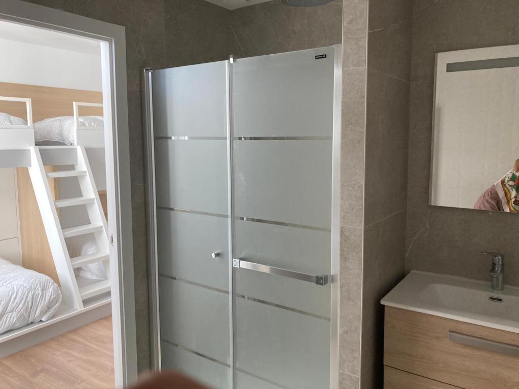 Superbe Appartement T3 Au Centre Plage .Parking Hendaye Eksteriør bilde