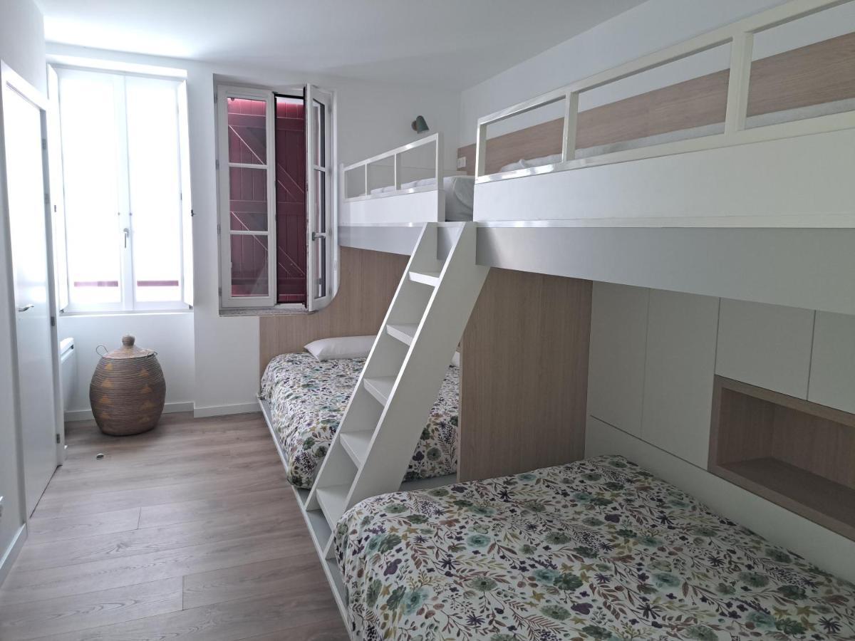 Superbe Appartement T3 Au Centre Plage .Parking Hendaye Eksteriør bilde
